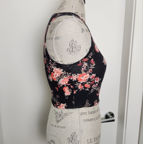 Floral & White Crop Top Undershirts x2 - Picture 4 of 15